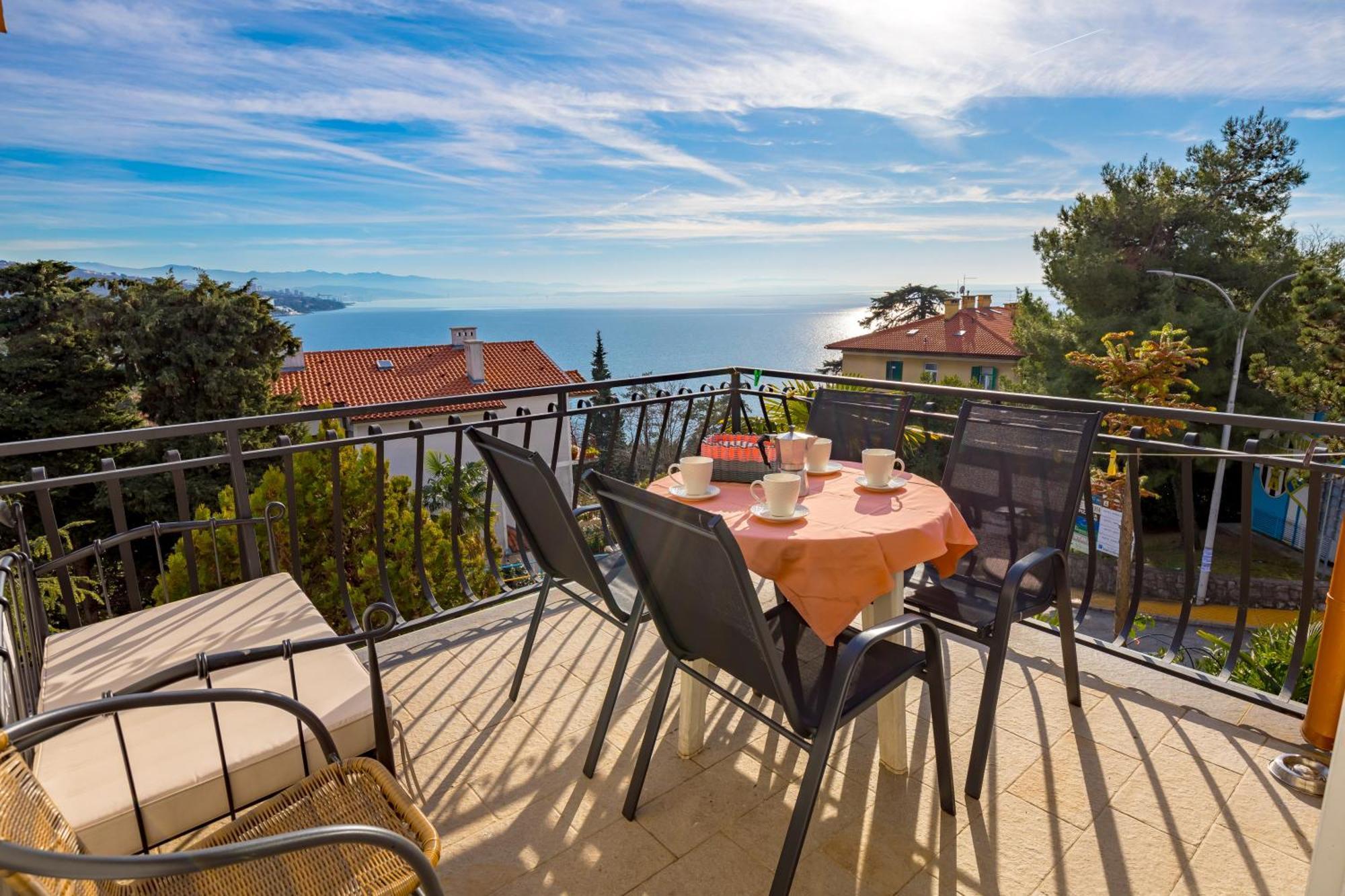 Camelia & Martina Apartments Opatija Buitenkant foto
